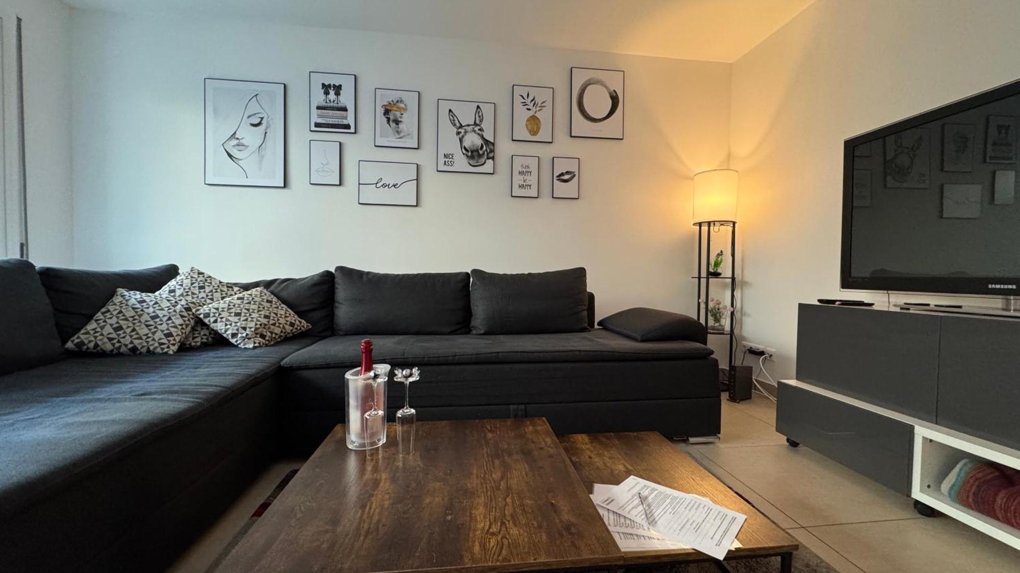 Sonnige Wohnung Im Zentrum Mit Terrasse U Tiefgarage - Netflix & Prime Leipzig Exteriör bild