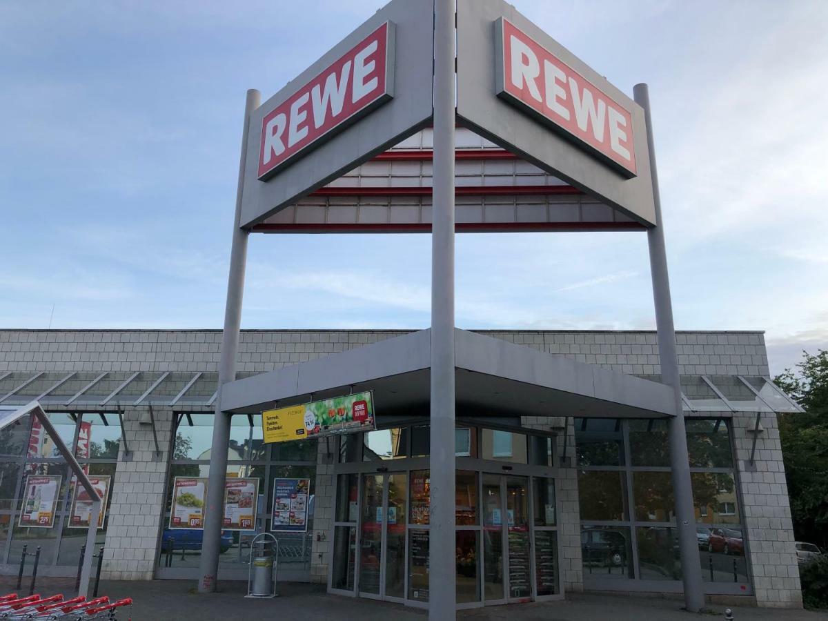 Sonnige Wohnung Im Zentrum Mit Terrasse U Tiefgarage - Netflix & Prime Leipzig Exteriör bild